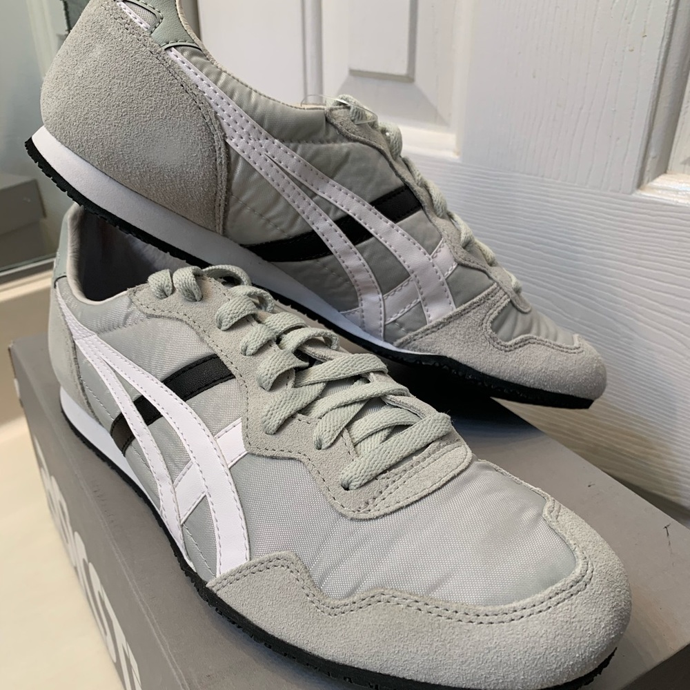 ASICS Onitsuka Mexico 66 Men’s New size 9